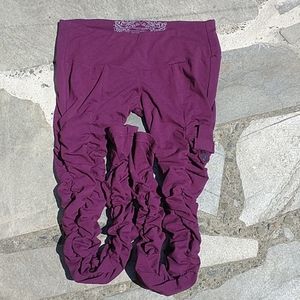 Nomads purple scrunchie leggings, small